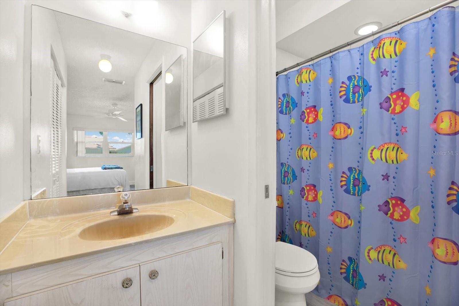 Image 19 of 42 For 3146 37th Lane S A