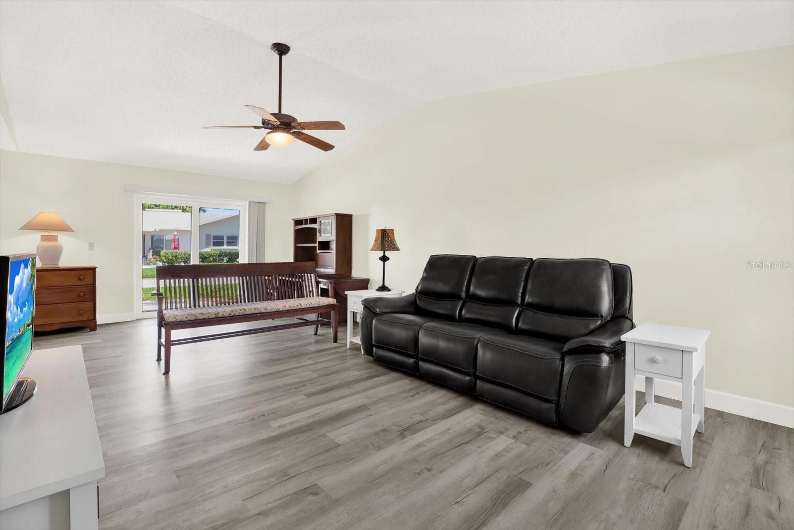 Image 3 of 42 For 3146 37th Lane S A