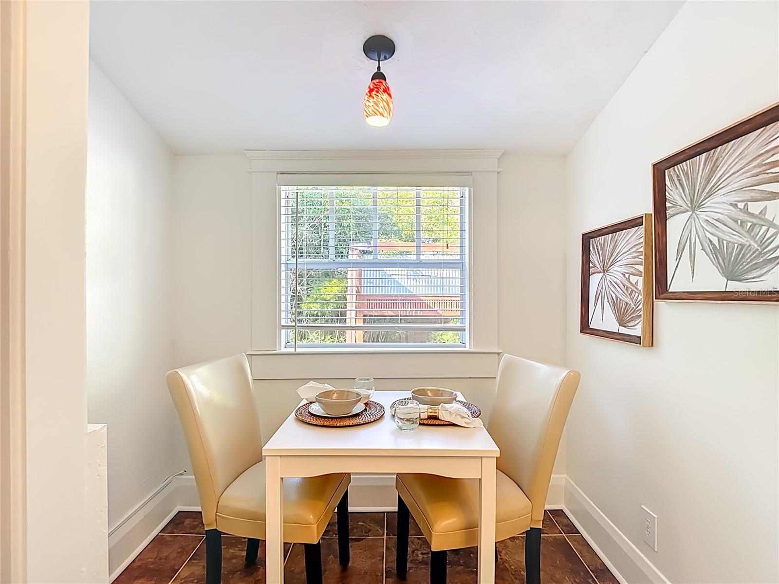 Image 17 of 38 For 906 Broad Street