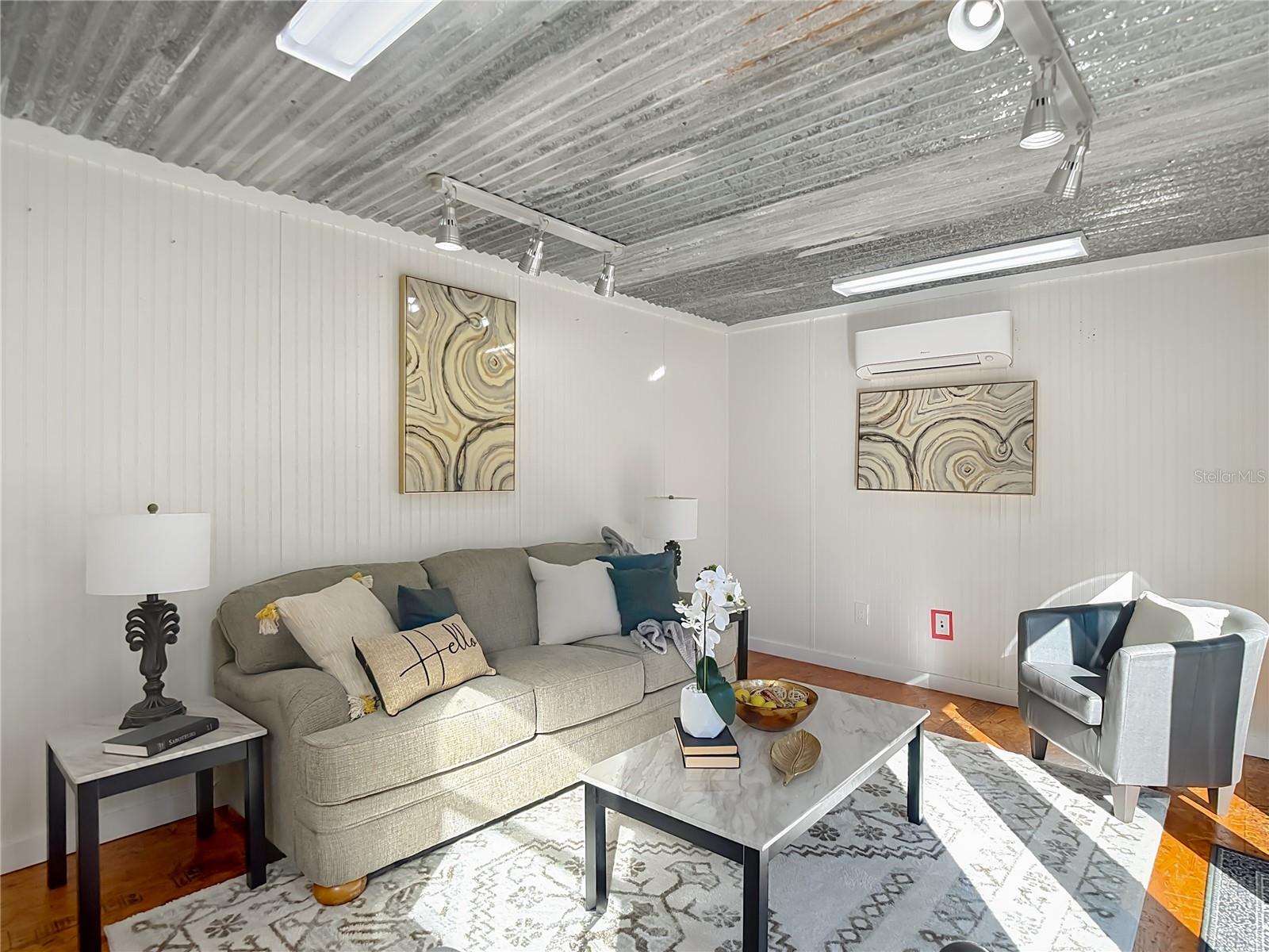 Image 30 of 38 For 906 Broad Street