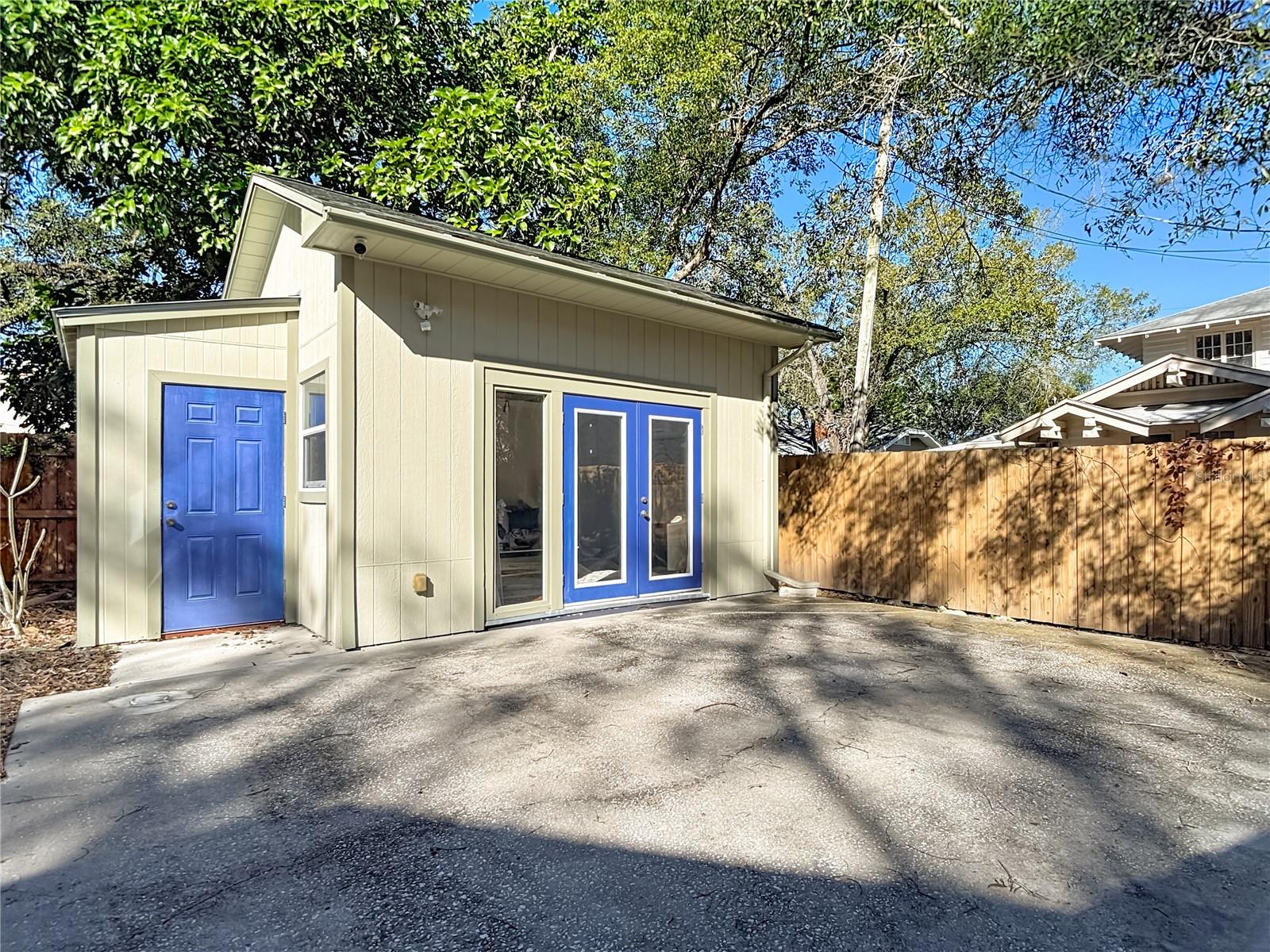 Image 36 of 38 For 906 Broad Street