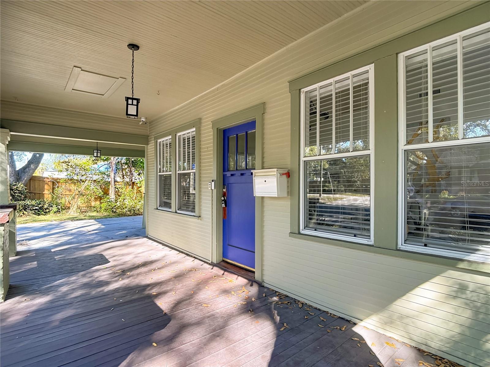 Image 4 of 38 For 906 Broad Street