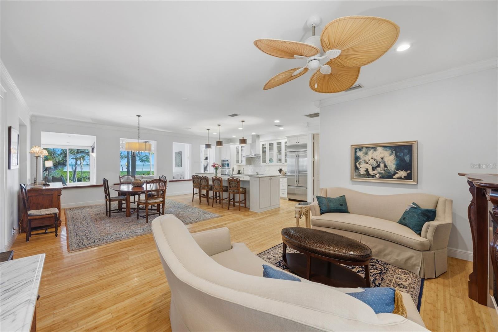 Image 15 of 84 For 1407 Bayshore Drive