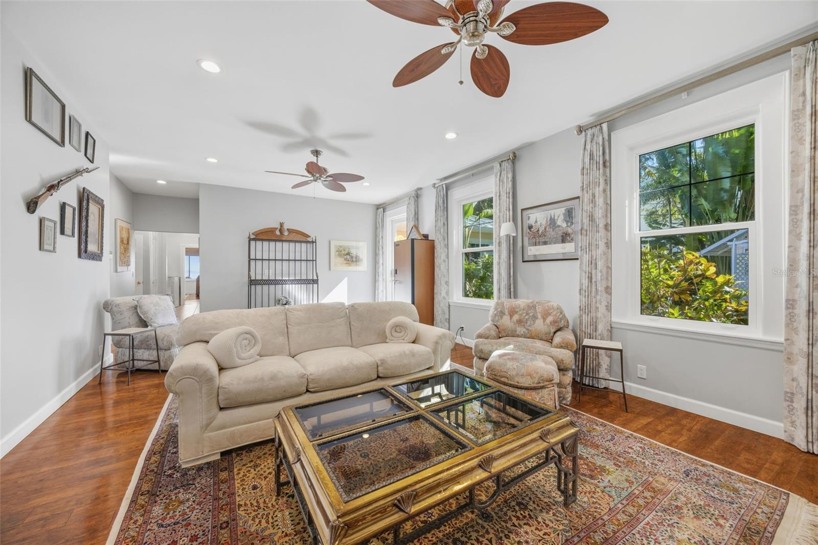 Image 61 of 84 For 1407 Bayshore Drive