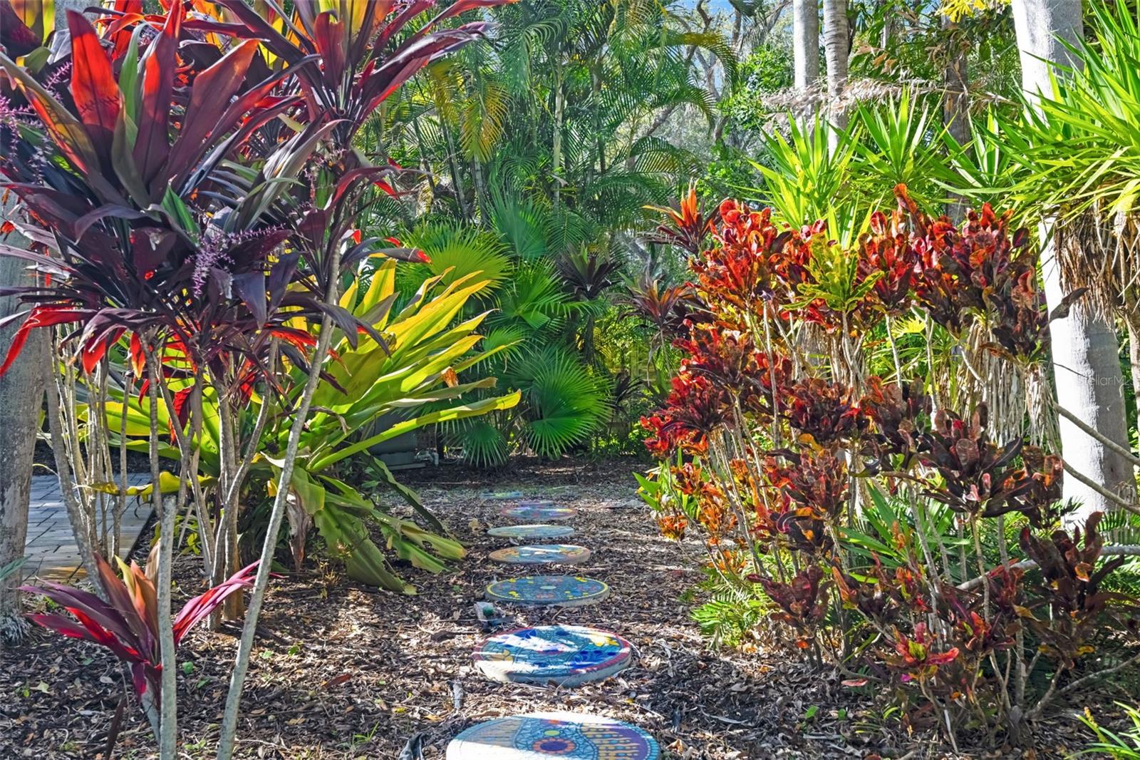 Image 76 of 84 For 1407 Bayshore Drive