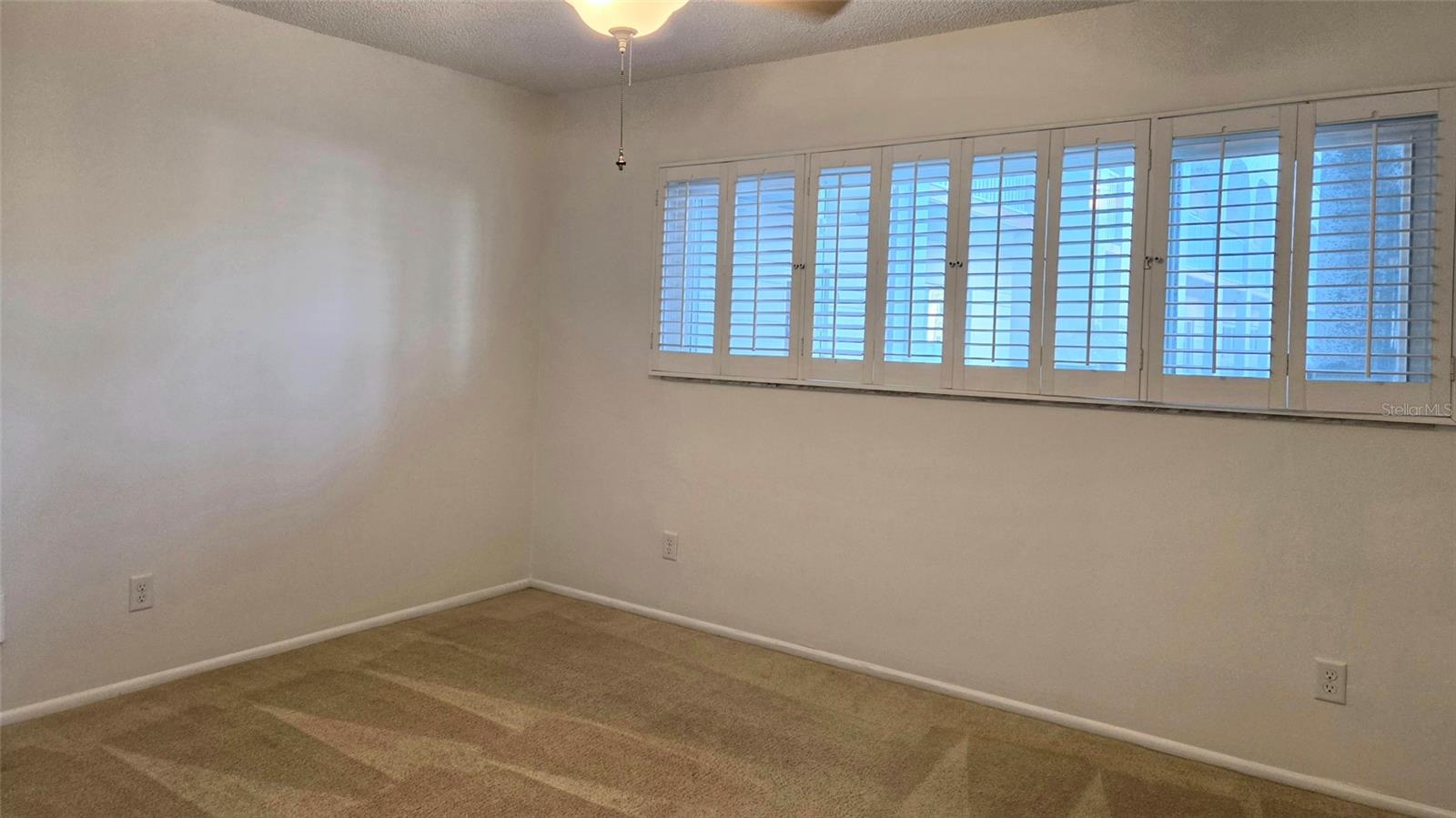 Image 15 of 41 For 2229 Americus Boulevard W 7