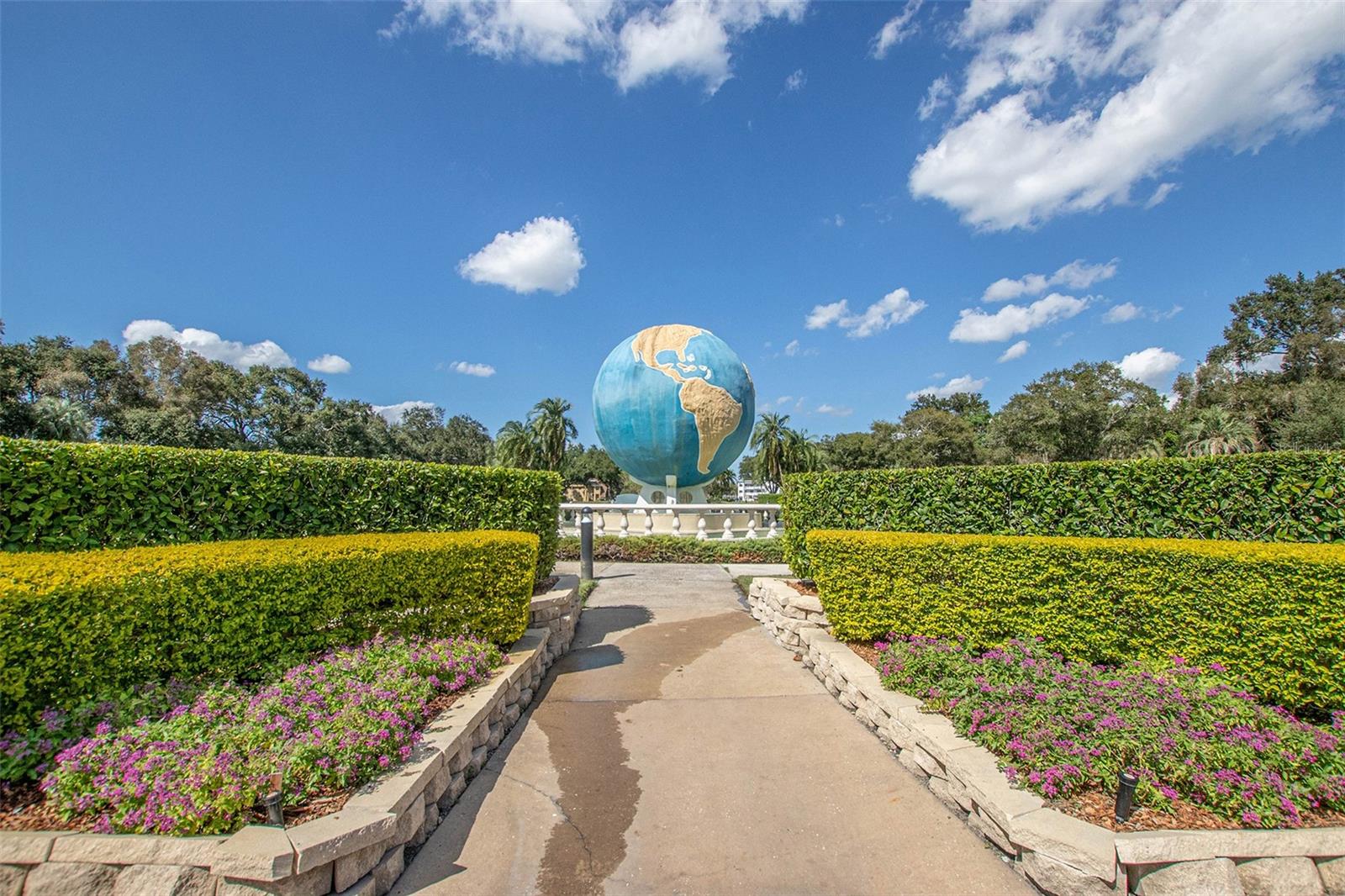 Image 22 of 41 For 2229 Americus Boulevard W 7