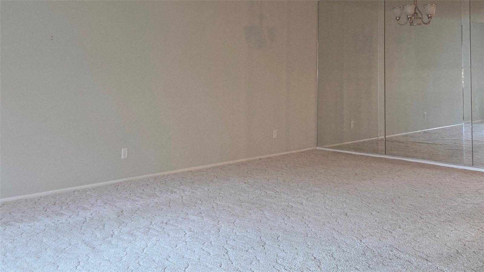 Image 5 of 41 For 2229 Americus Boulevard W 7