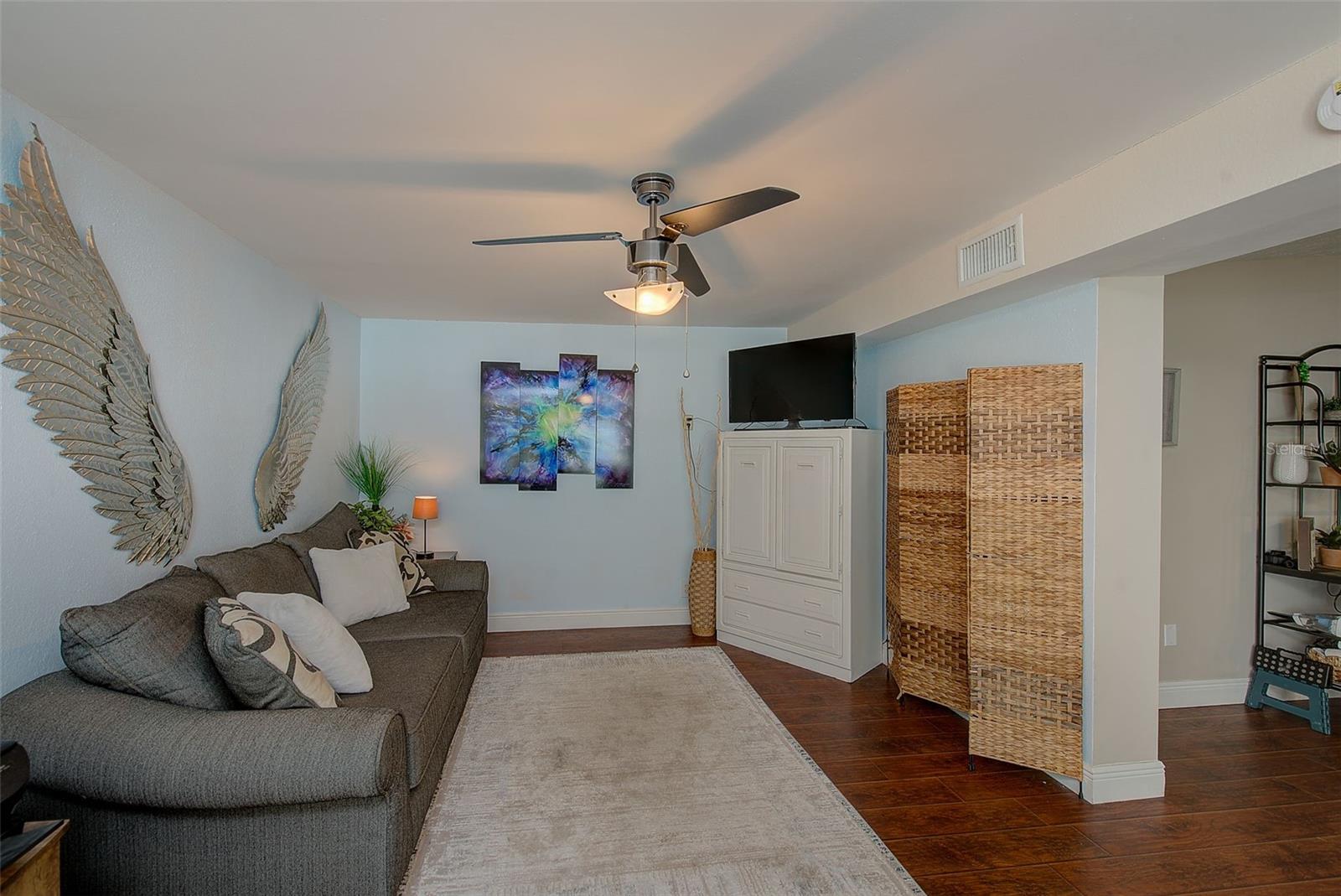 Image 14 of 40 For 2032 Gatewood Drive