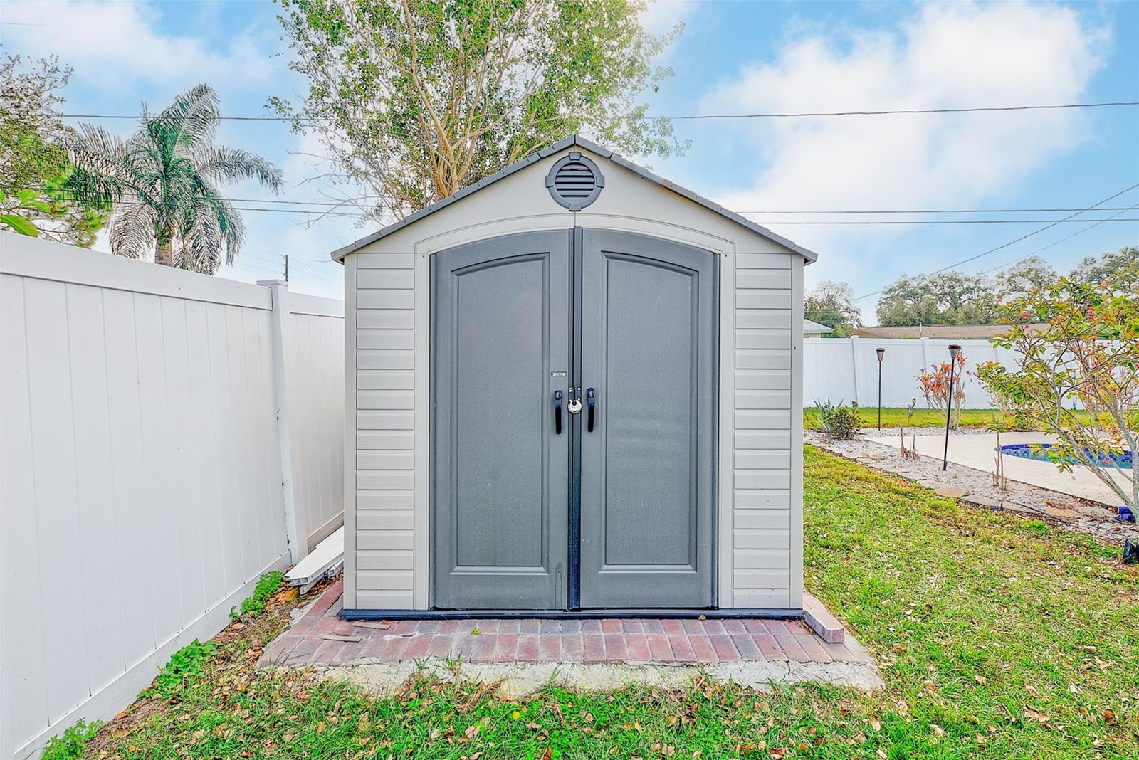 Image 39 of 40 For 2032 Gatewood Drive