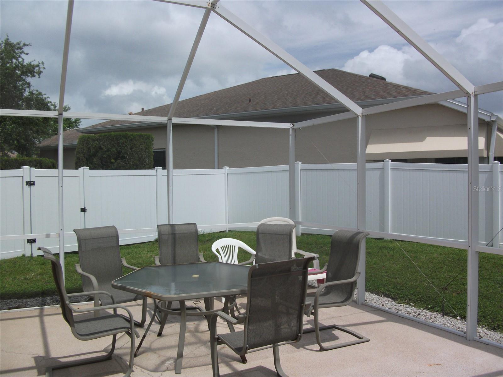 Image 18 of 24 For 913 Michele Circle