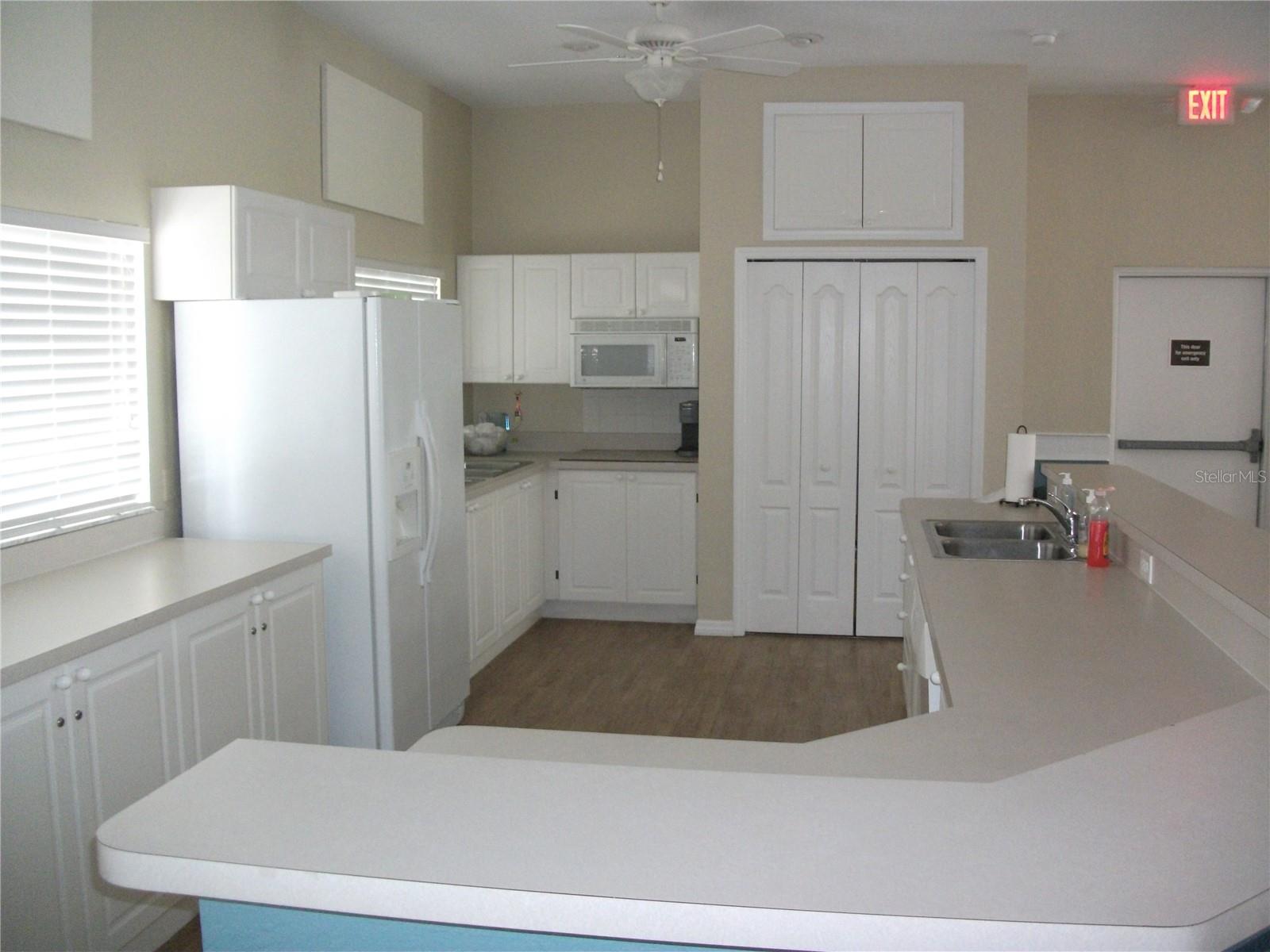 Image 23 of 24 For 913 Michele Circle