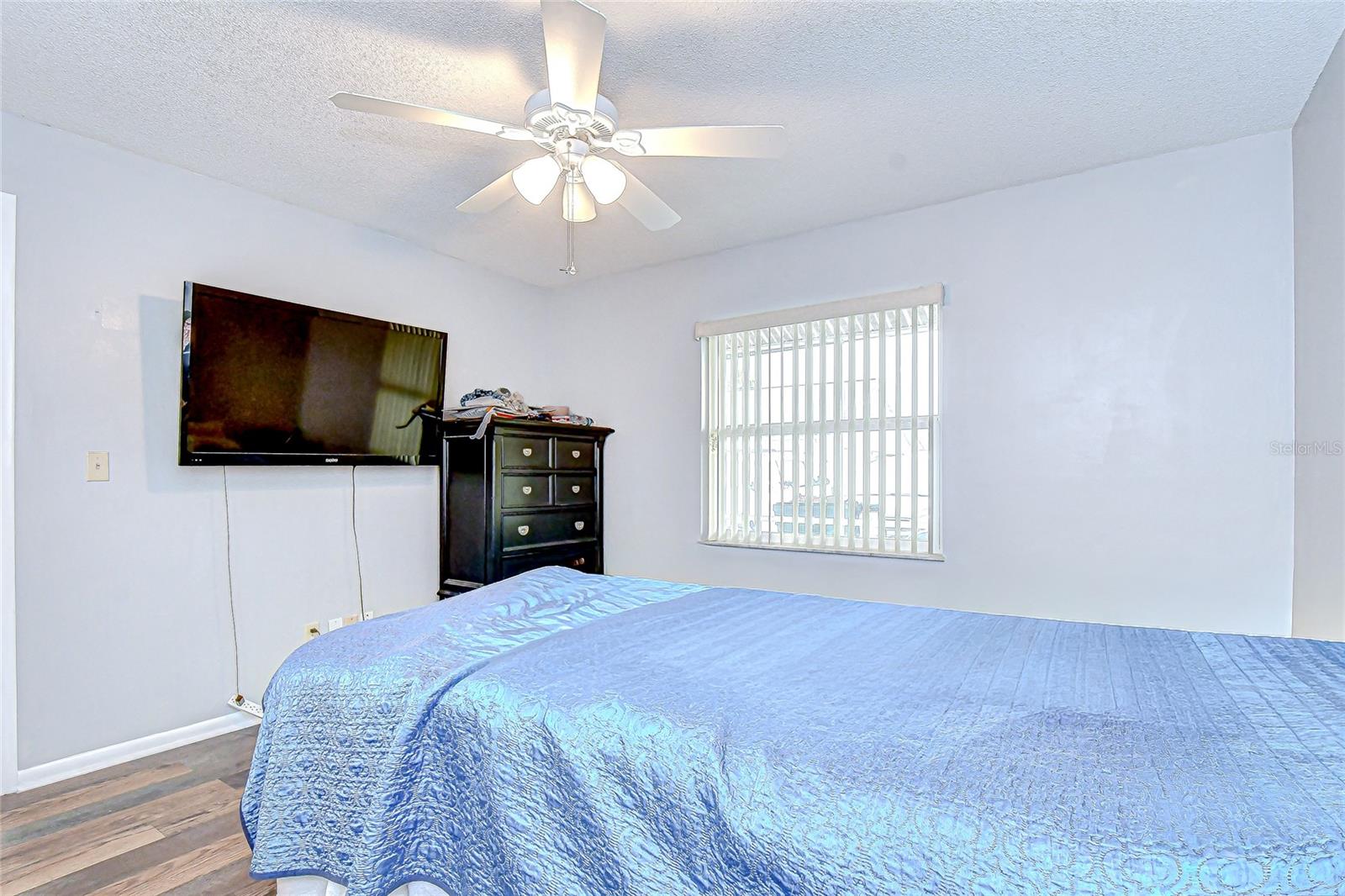 Image 15 of 27 For 4739 Silver Circle