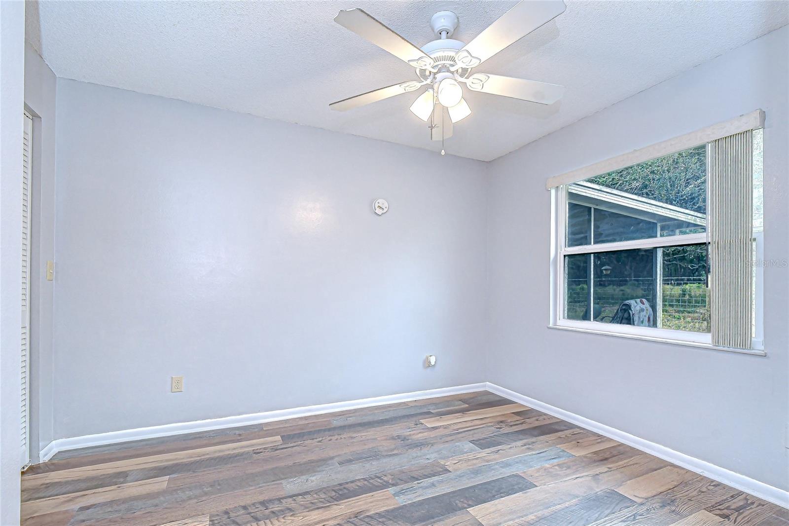 Image 18 of 27 For 4739 Silver Circle