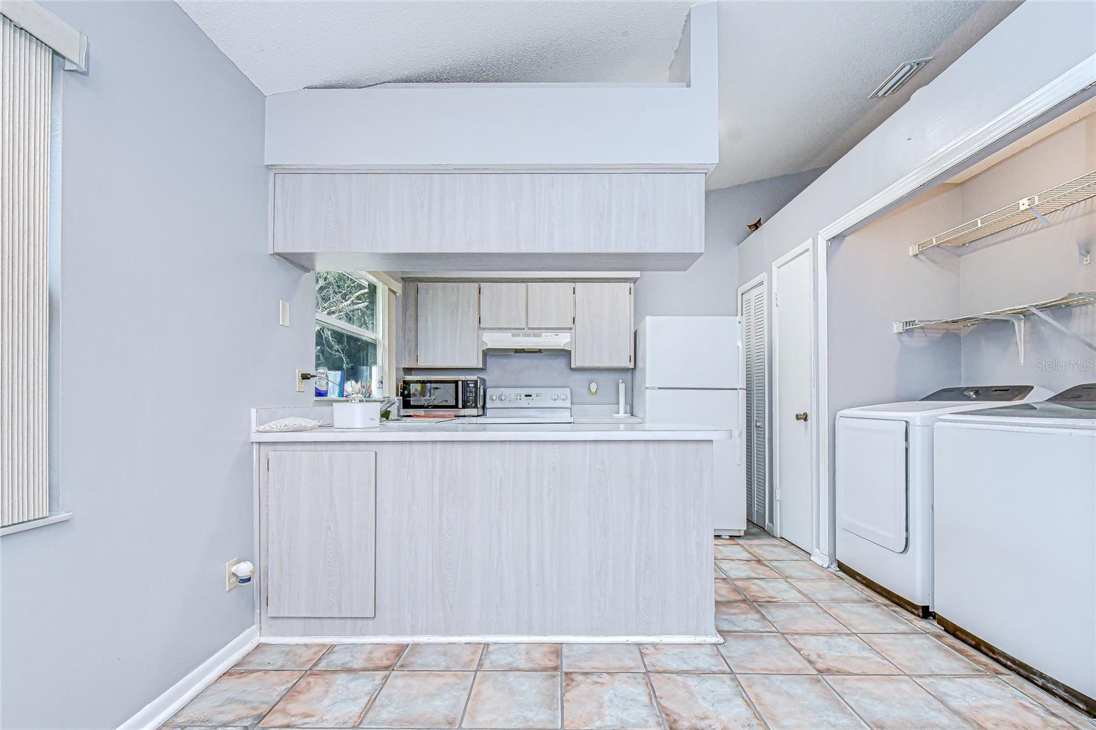 Image 8 of 27 For 4739 Silver Circle