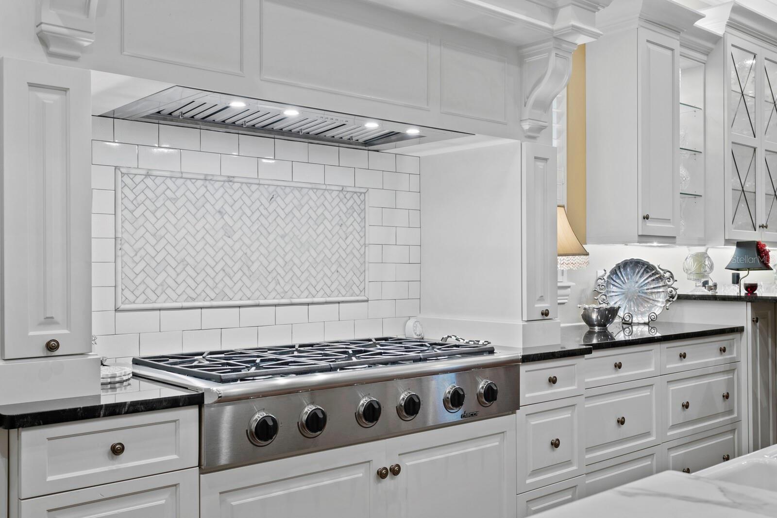 Image 13 of 46 For 16627 Sedona De Avila