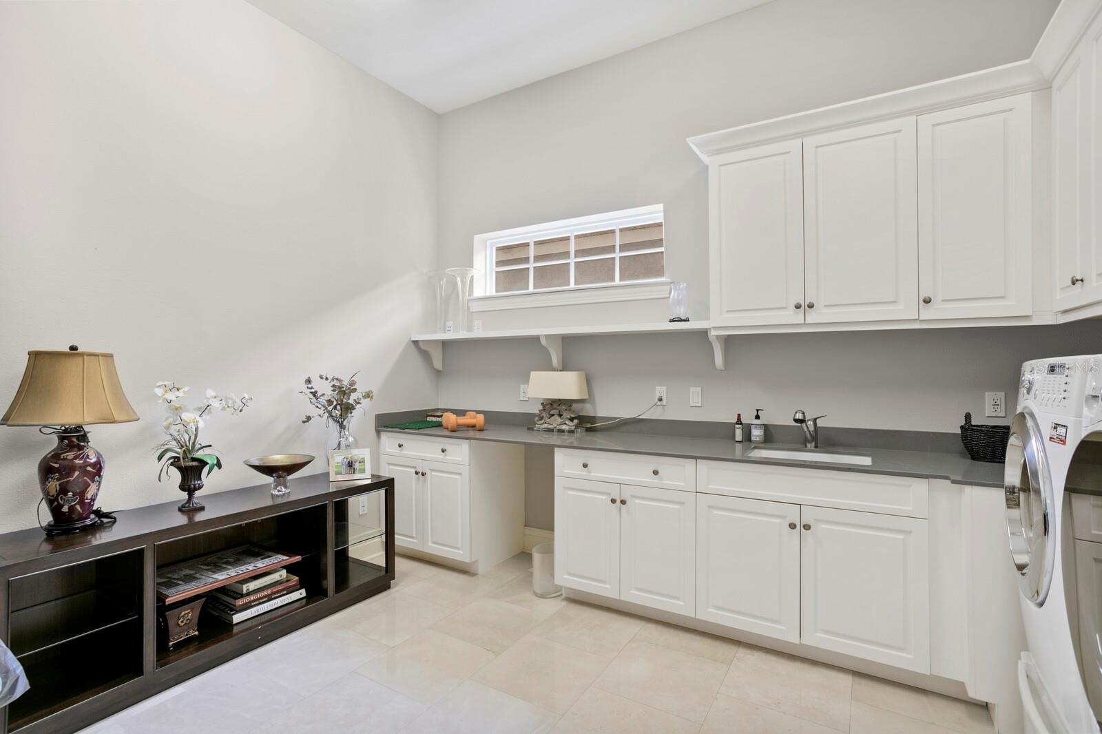 Image 30 of 46 For 16627 Sedona De Avila