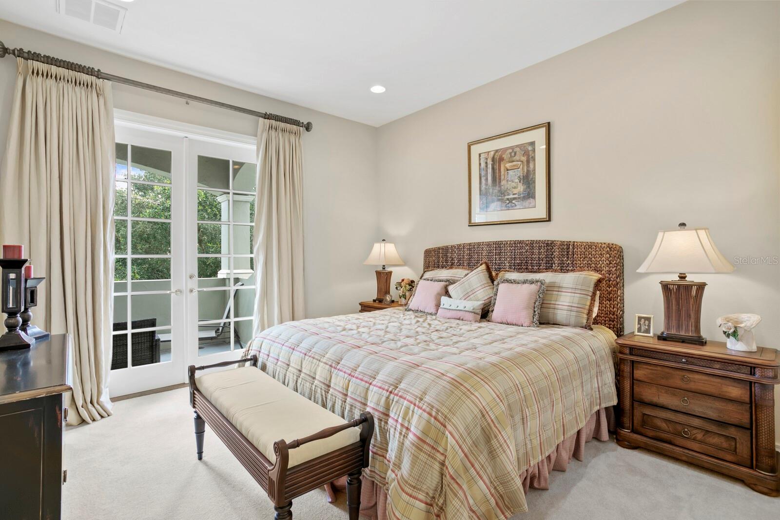 Image 34 of 46 For 16627 Sedona De Avila