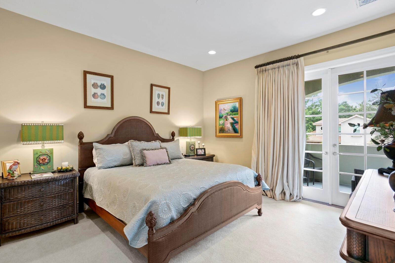 Image 37 of 46 For 16627 Sedona De Avila