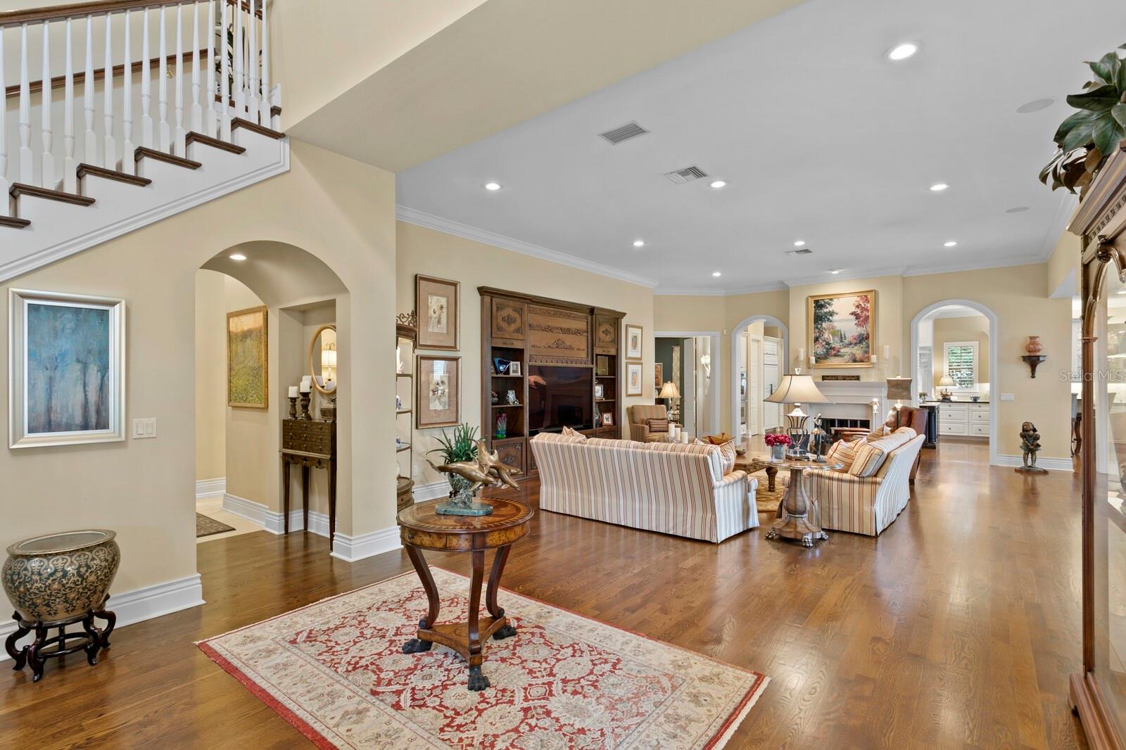 Image 5 of 46 For 16627 Sedona De Avila