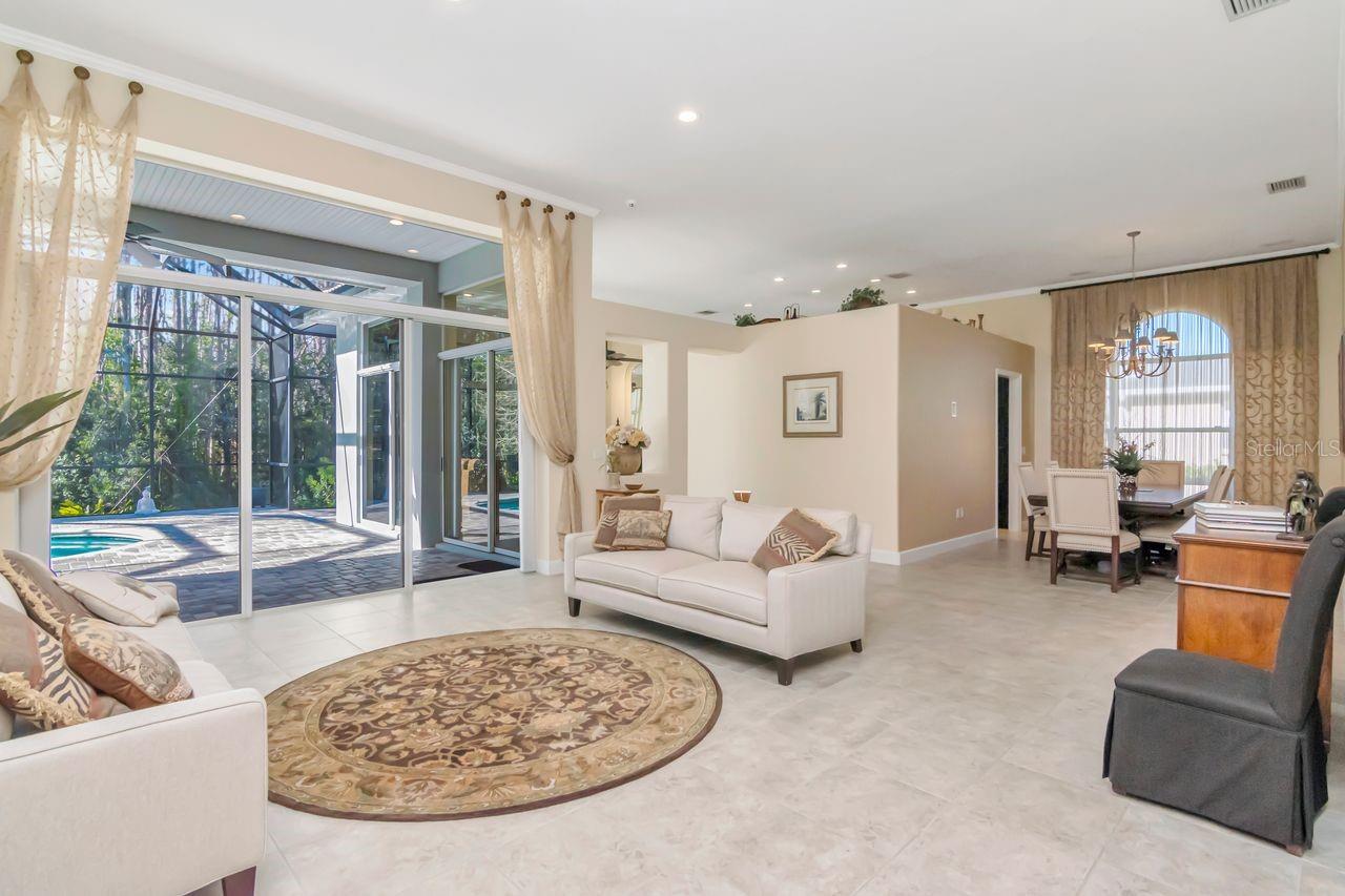 Image 5 of 62 For 18916 Saint Laurent Drive