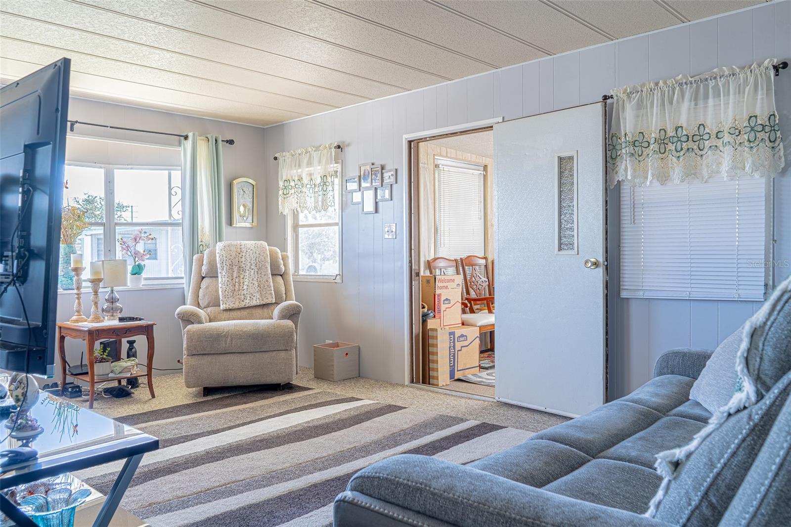 Image 11 of 34 For 4603 Newcomb Avenue