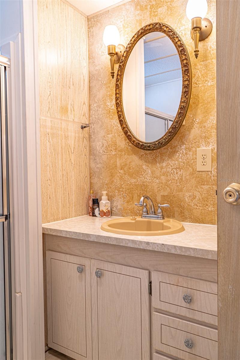 Image 16 of 34 For 4603 Newcomb Avenue