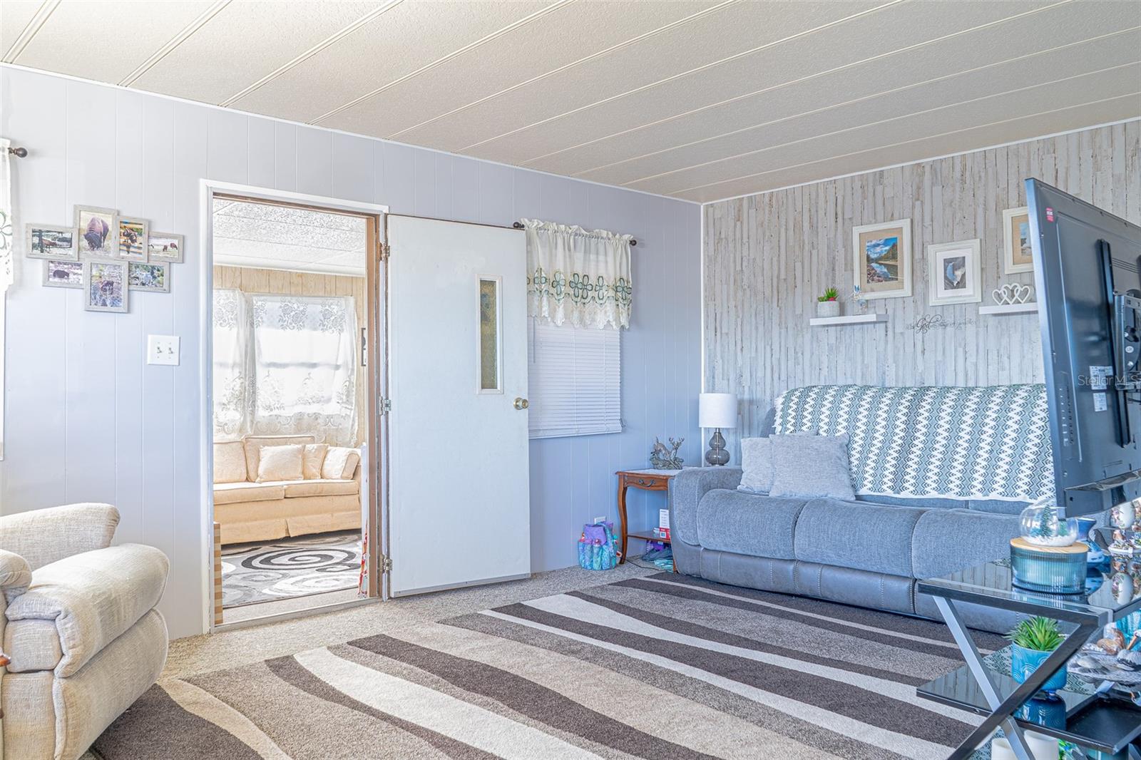 Image 7 of 34 For 4603 Newcomb Avenue