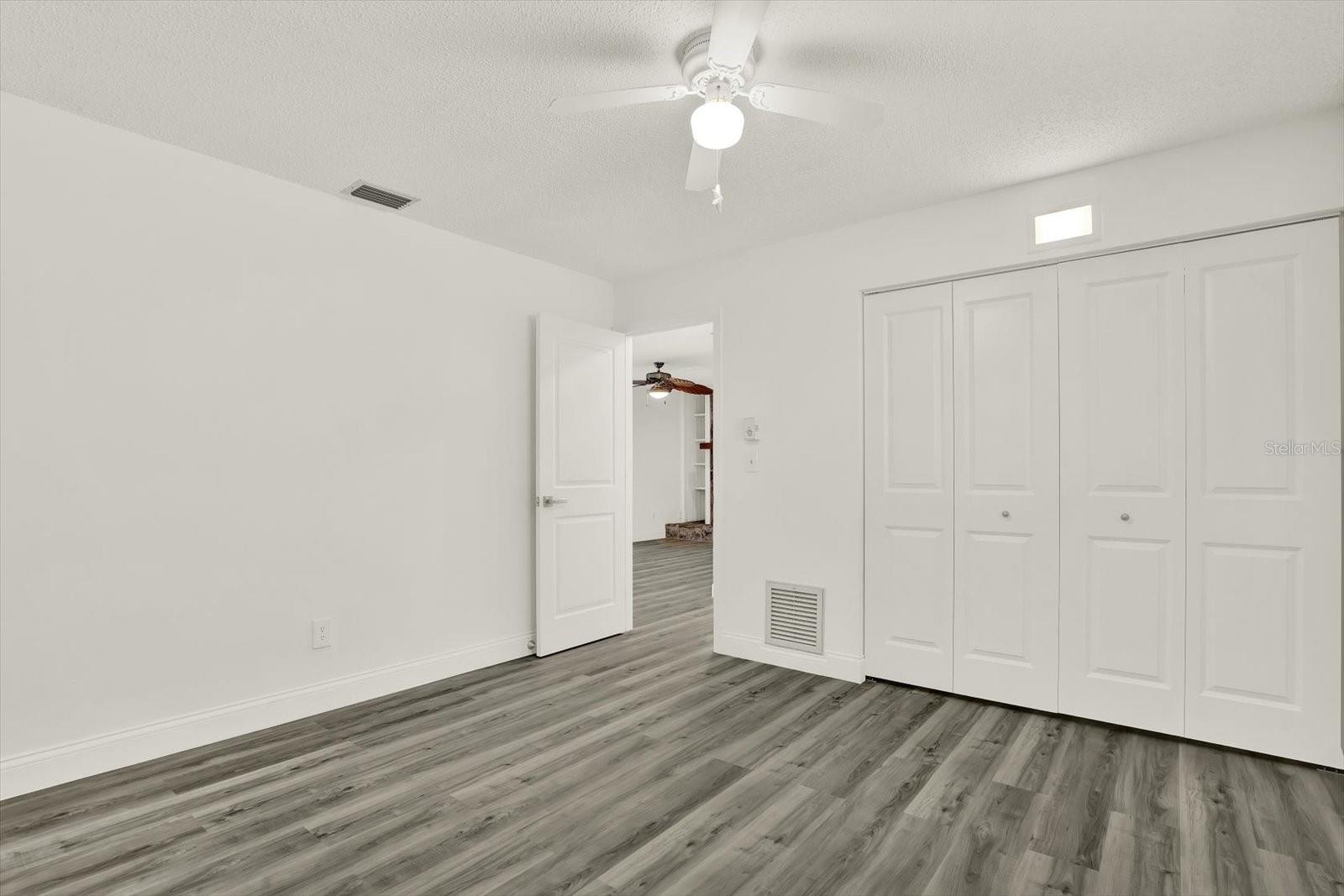 Image 18 of 36 For 13400 Rustic Pines Boulevard S