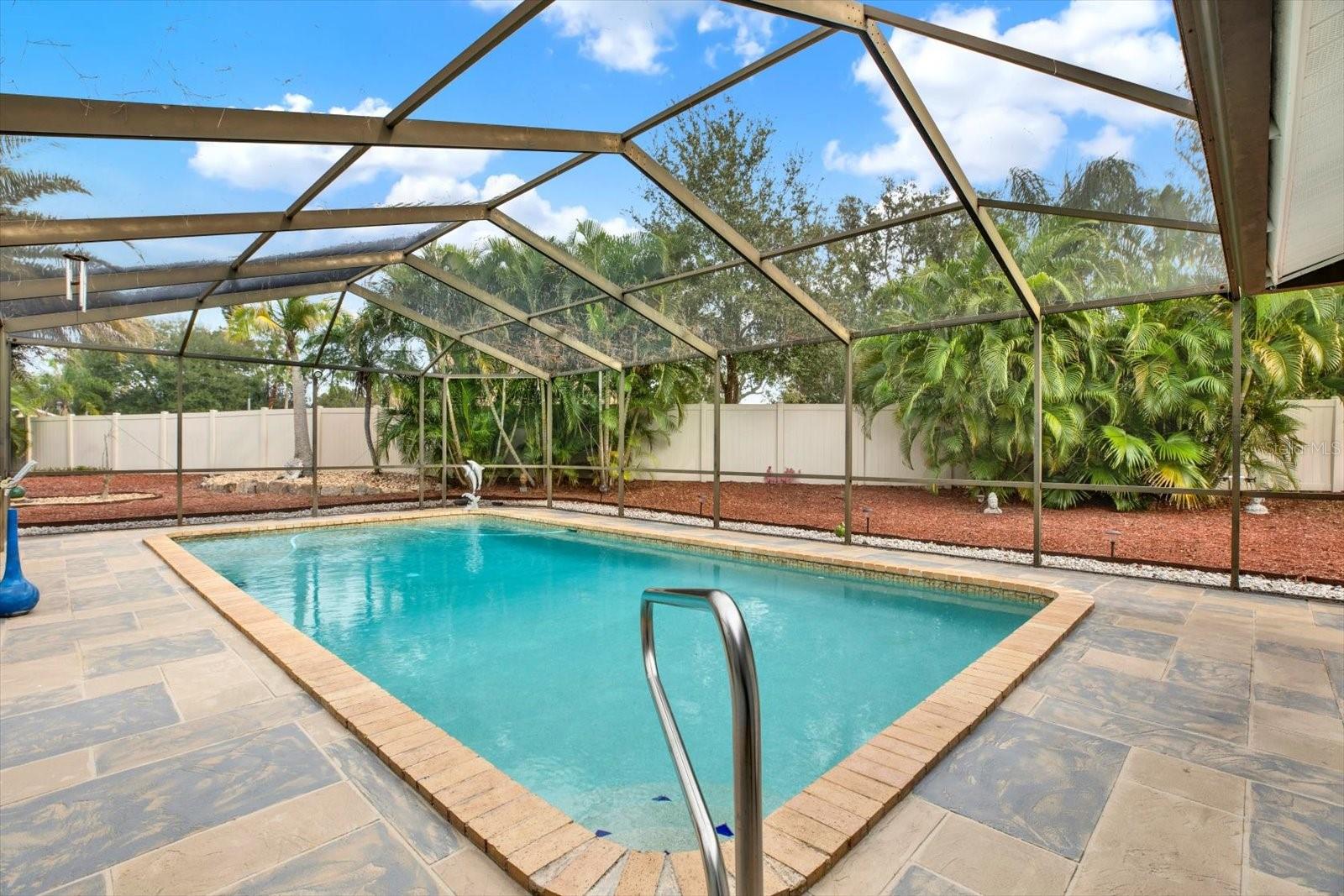 Image 25 of 36 For 13400 Rustic Pines Boulevard S