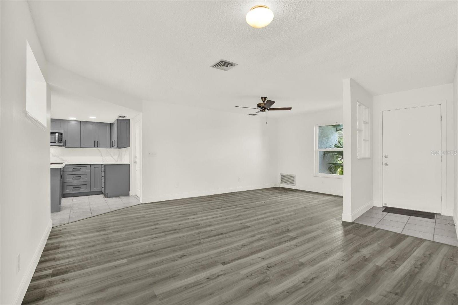 Image 3 of 36 For 13400 Rustic Pines Boulevard S