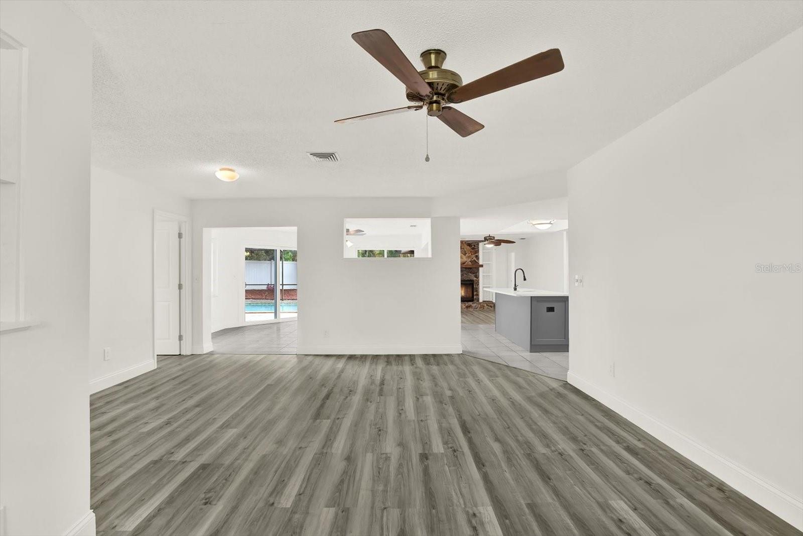 Image 4 of 36 For 13400 Rustic Pines Boulevard S