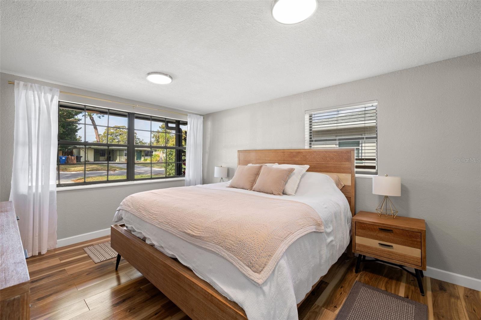 Image 11 of 27 For 3301 55th Street N