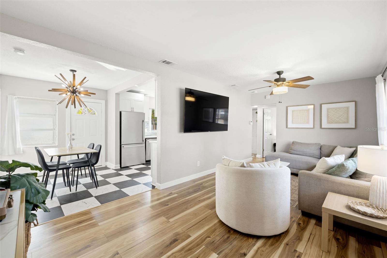 Image 2 of 27 For 3301 55th Street N