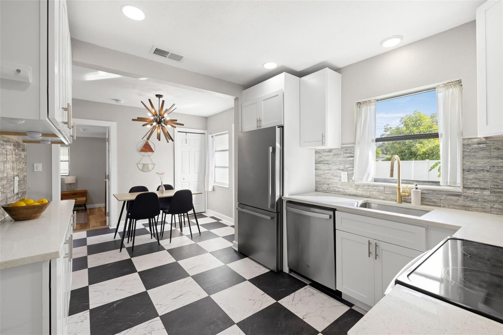 Image 9 of 27 For 3301 55th Street N