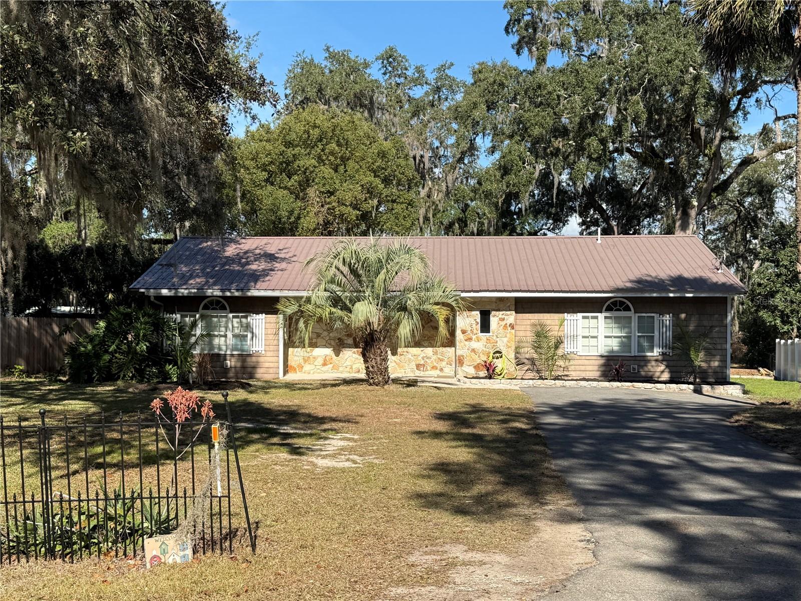 Details for 1762 164th Circle, OCKLAWAHA, FL 32179