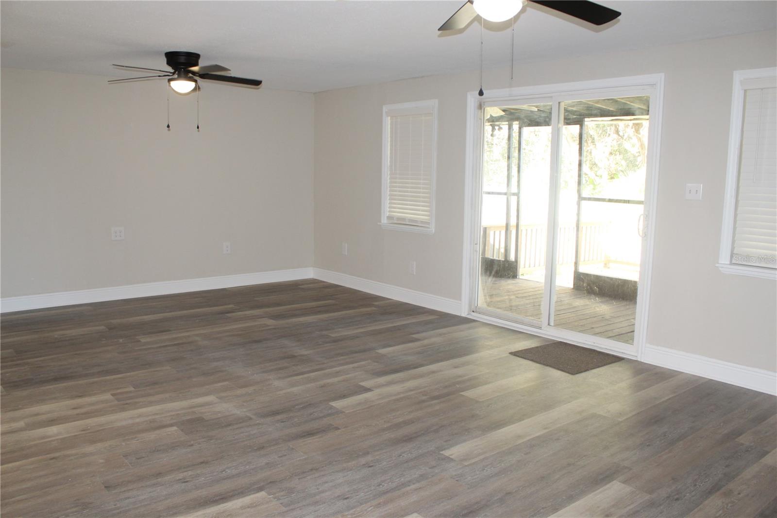 Image 10 of 33 For 1762 164th Circle