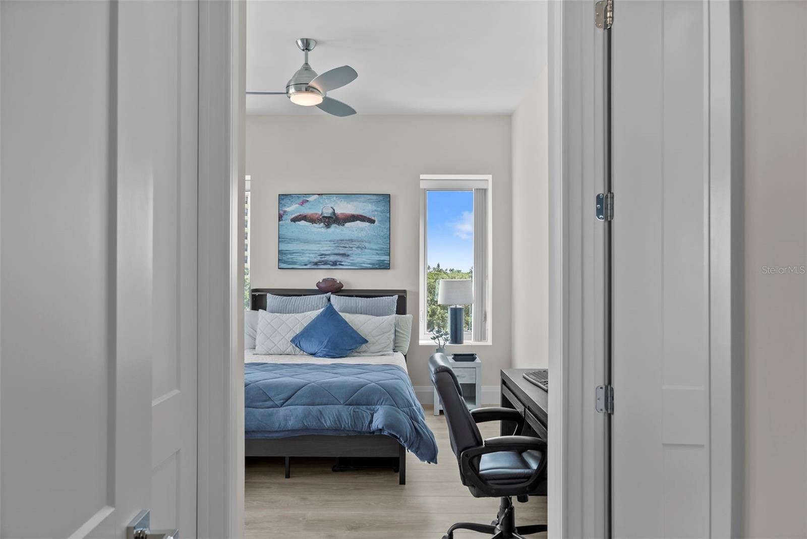 Image 35 of 81 For 2910 Barcelona Street 501