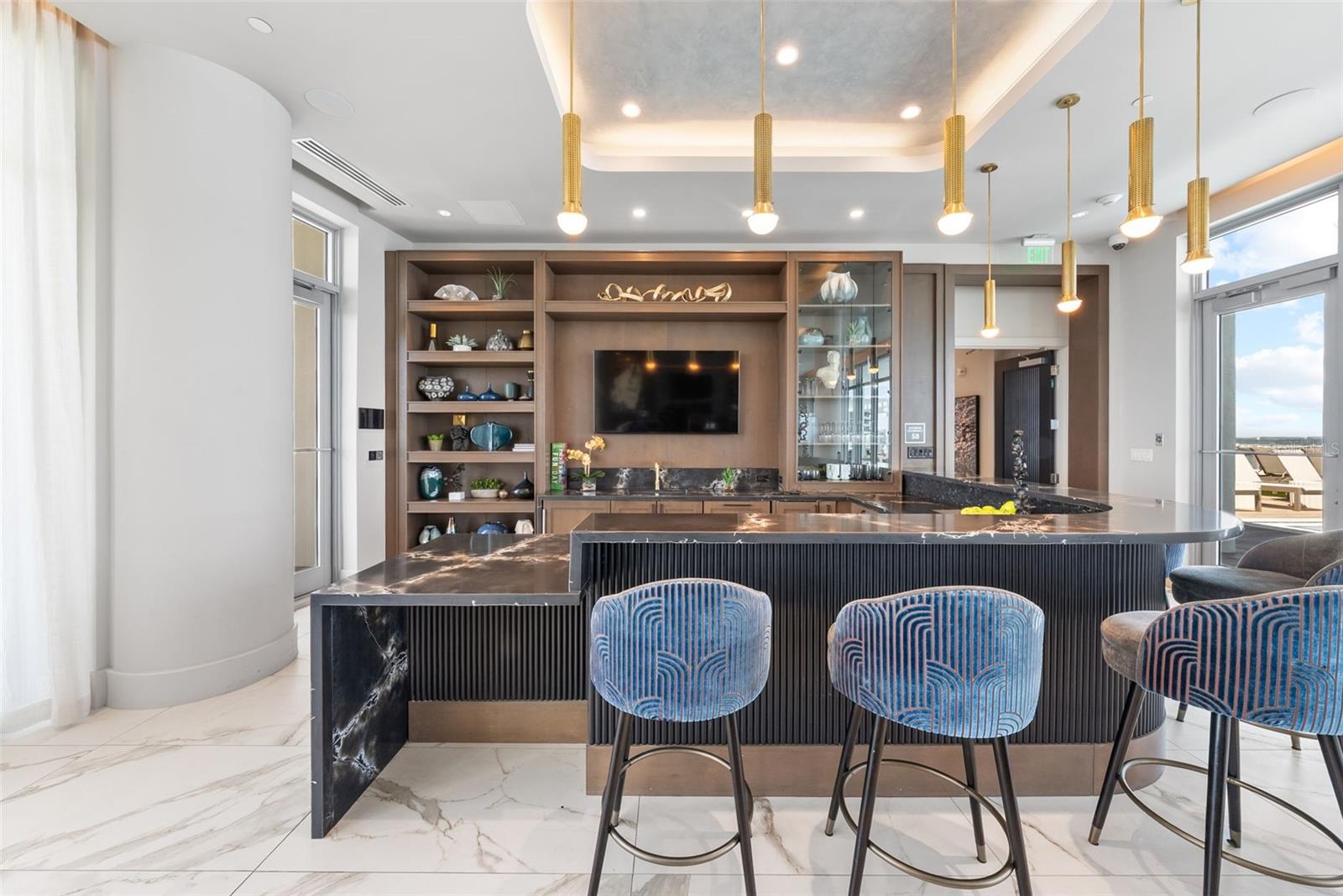 Image 51 of 81 For 2910 Barcelona Street 501