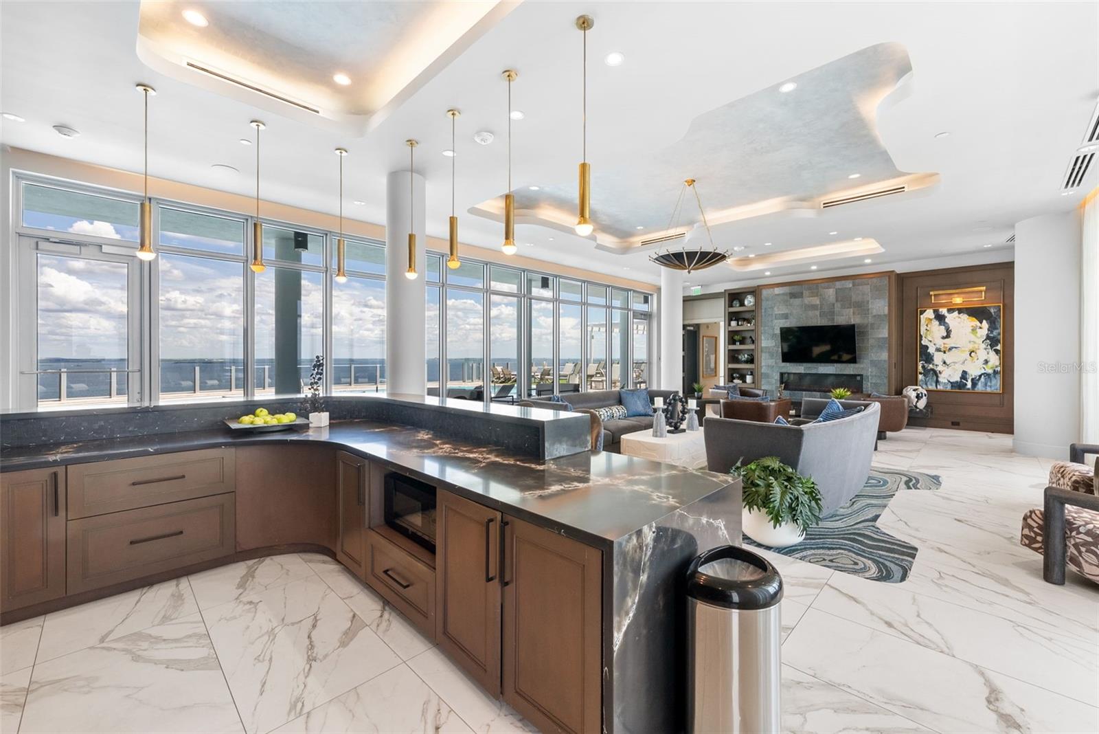 Image 52 of 81 For 2910 Barcelona Street 501