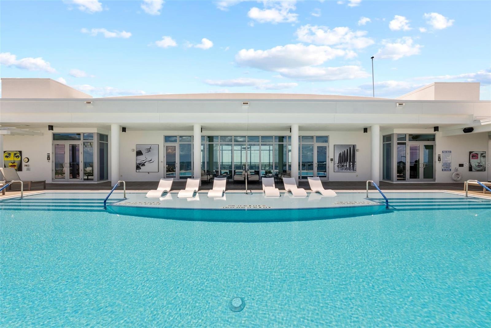 Image 58 of 81 For 2910 Barcelona Street 501