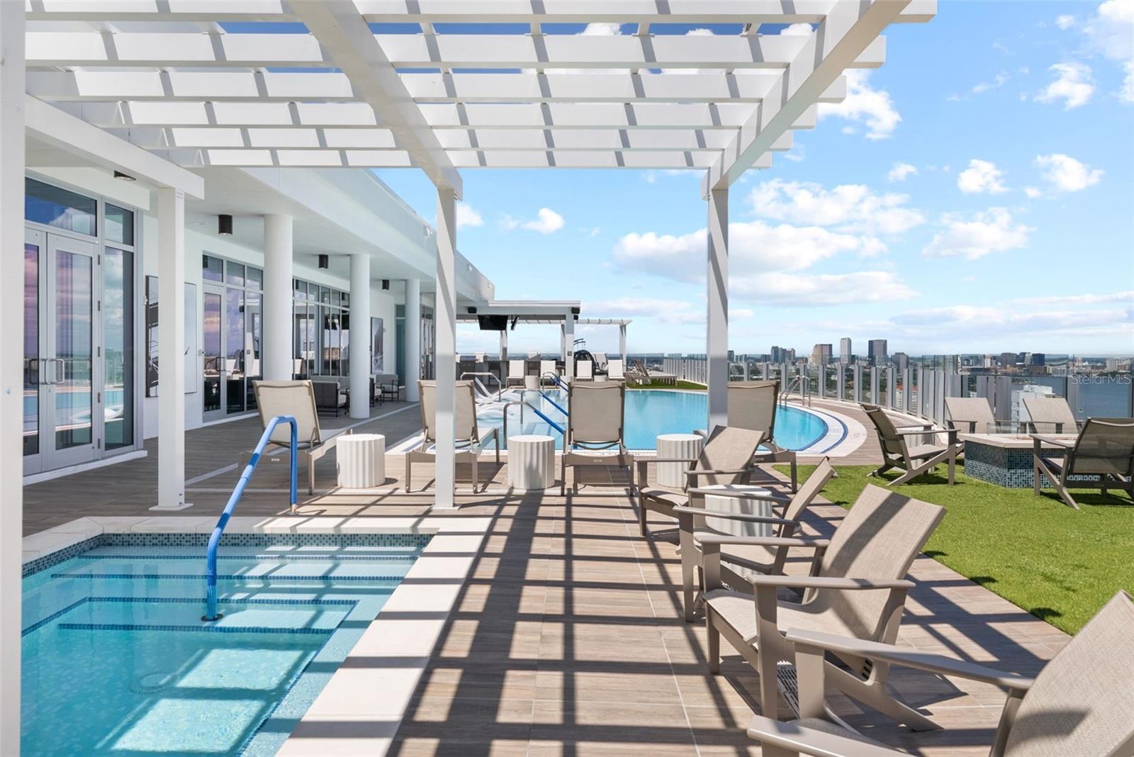 Image 60 of 81 For 2910 Barcelona Street 501