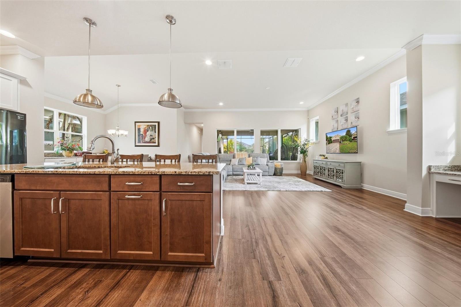 Image 10 of 42 For 13930 Swallow Hill Drive