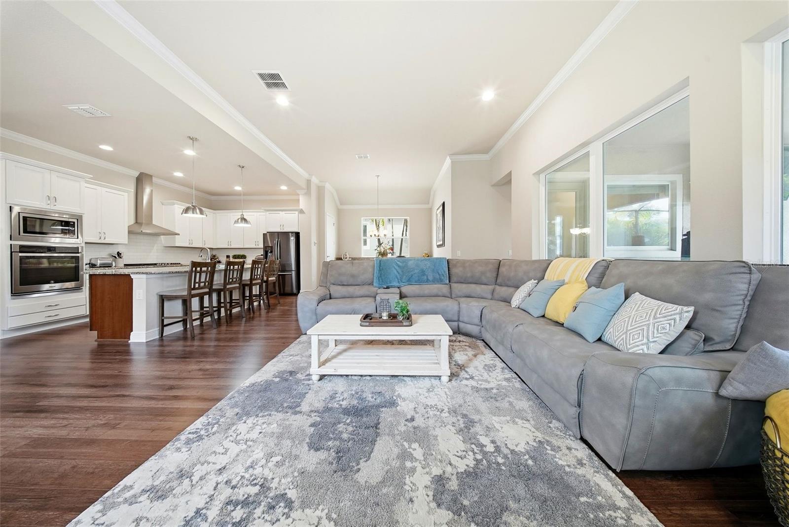 Image 6 of 42 For 13930 Swallow Hill Drive