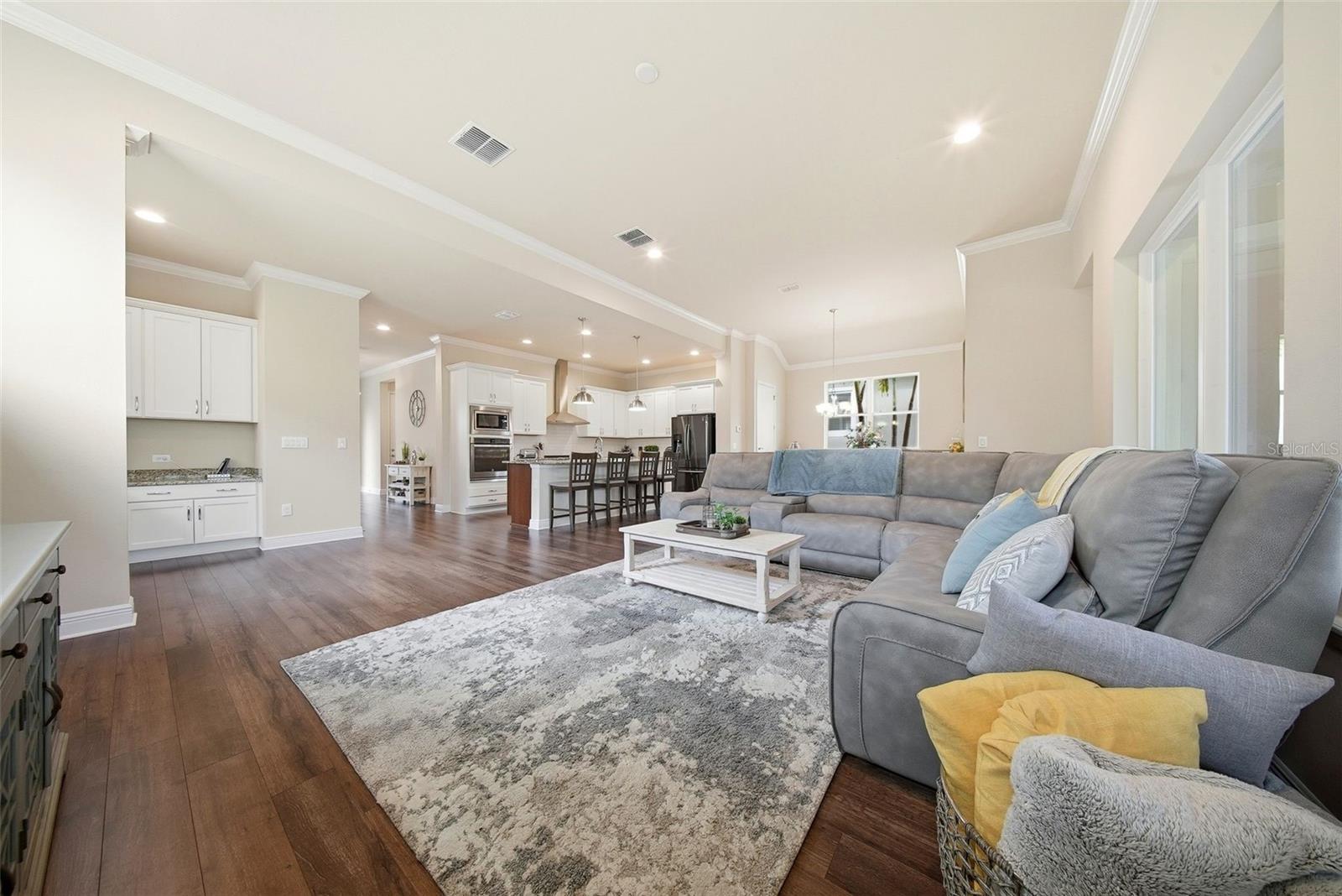 Image 7 of 42 For 13930 Swallow Hill Drive