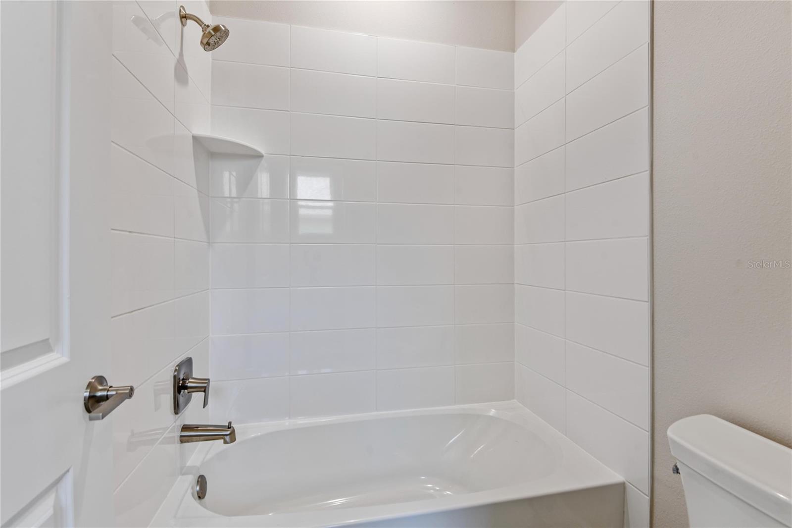 Image 21 of 31 For 9753 Sw 62nd Court