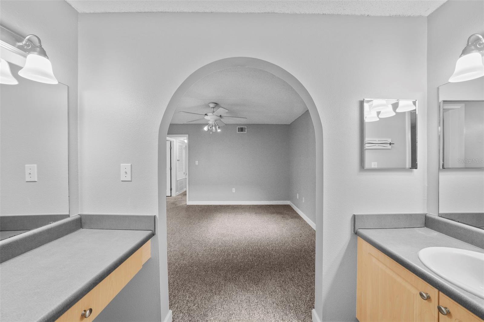 Image 10 of 55 For 108 Alameda Court 236