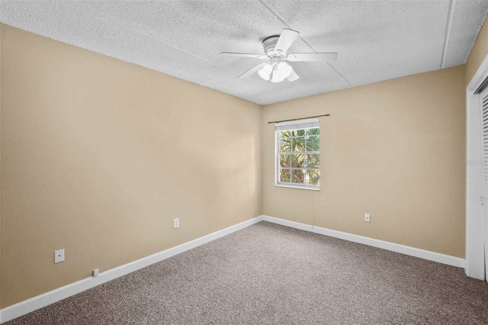 Image 25 of 55 For 108 Alameda Court 236