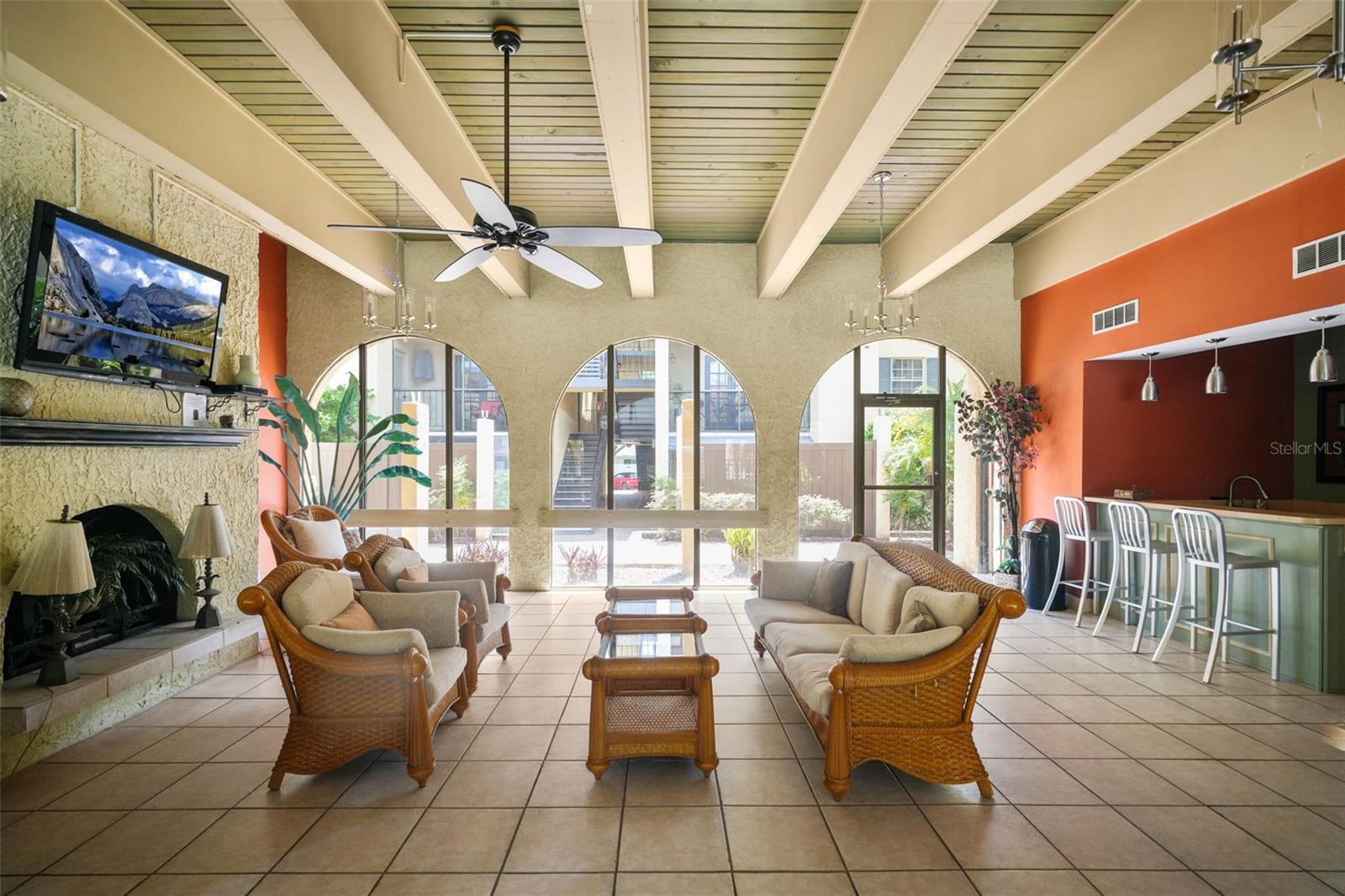 Image 48 of 55 For 108 Alameda Court 236