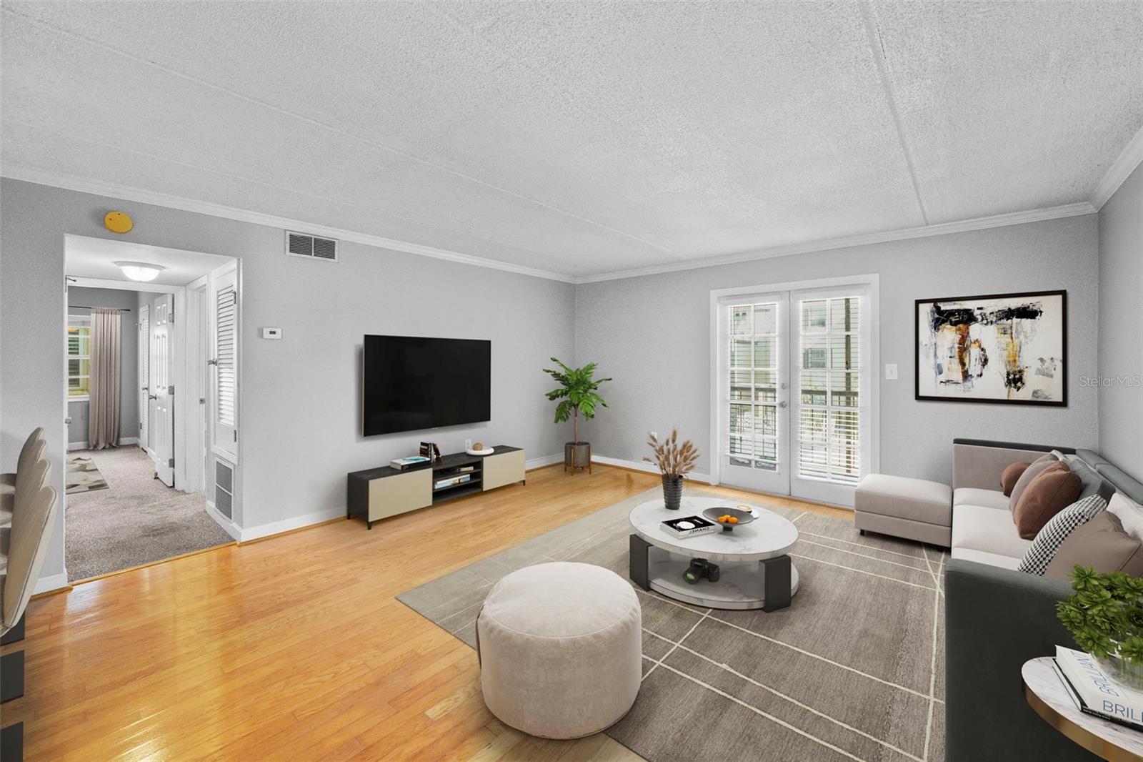 Image 5 of 55 For 108 Alameda Court 236